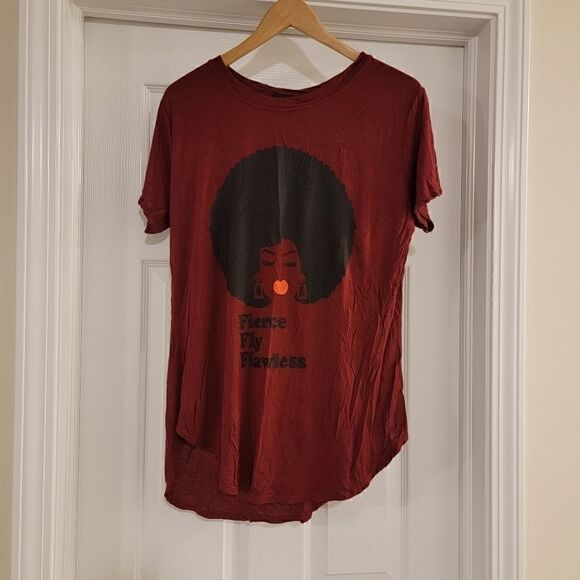 popular sports Tops - Fierce Fly Flawless Lady with Afro Graphic Tee maroon 2x